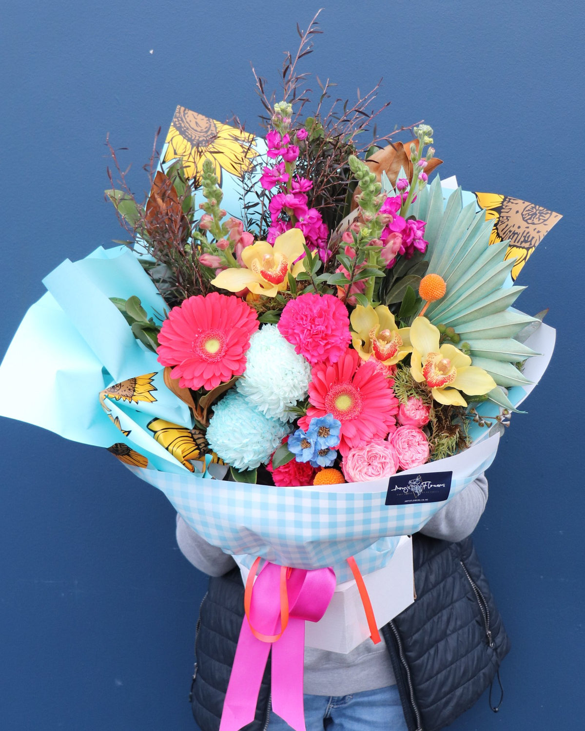 Bouquet | Happy Hour