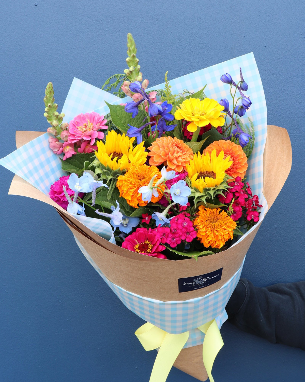 Bouquet | Happy Hour