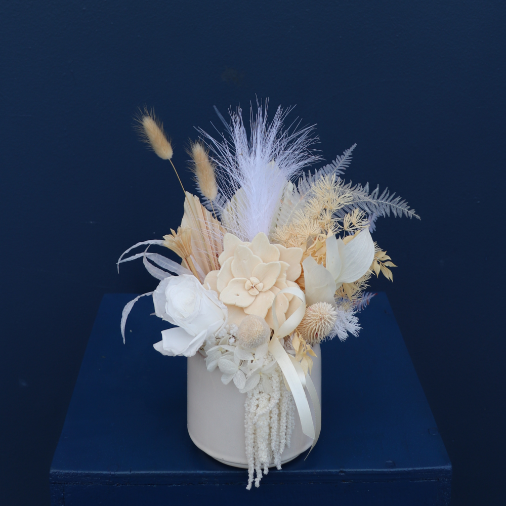 Preserved Arrangement | Vanilla Bean