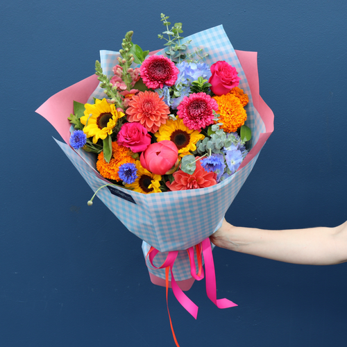 Bouquet | Happy Hour